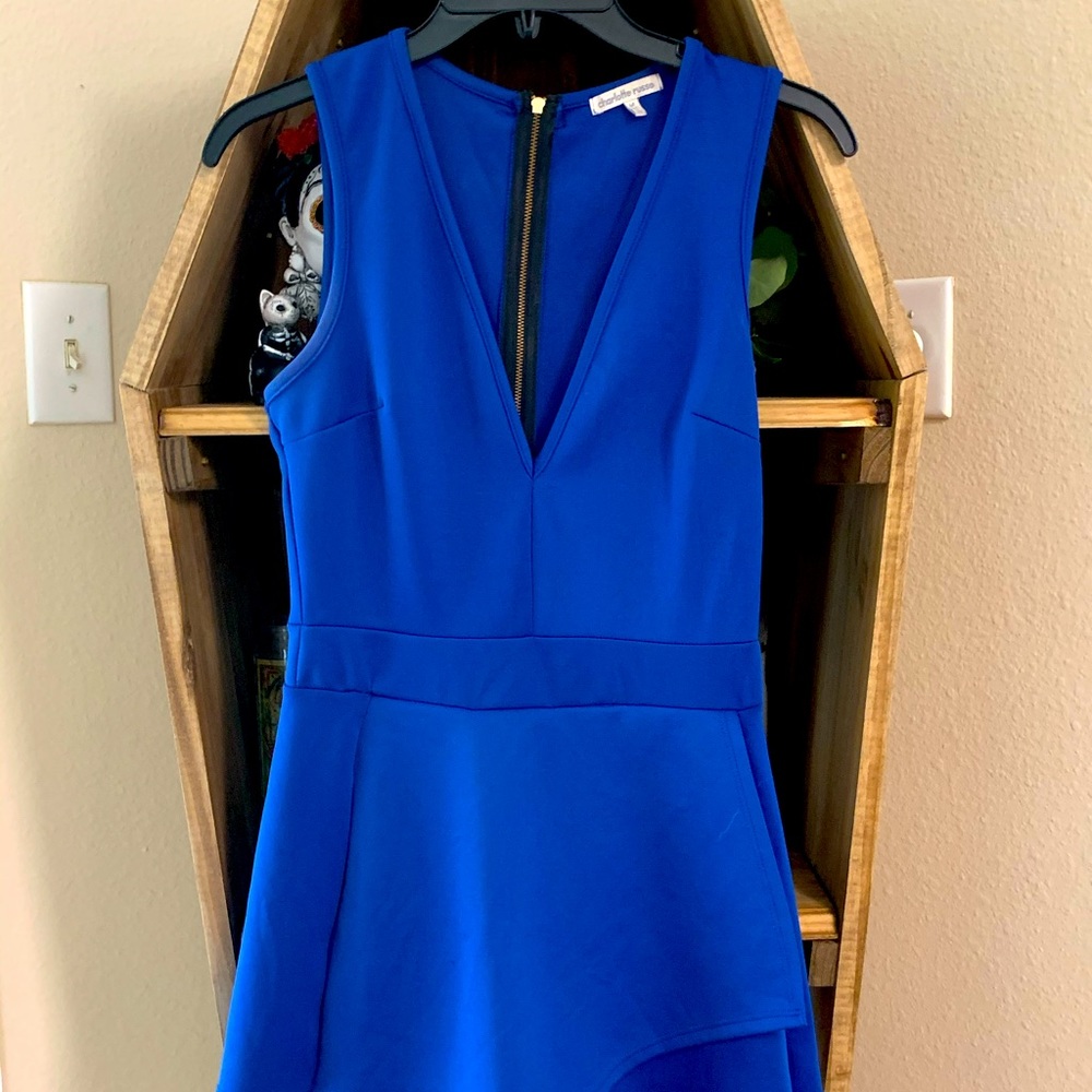V cut romper